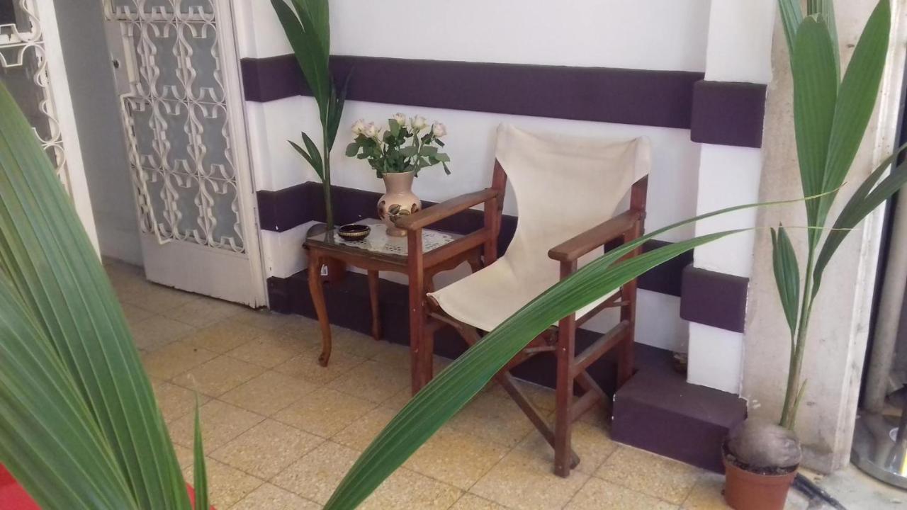 The Tony Hotell Nicosia Exteriör bild